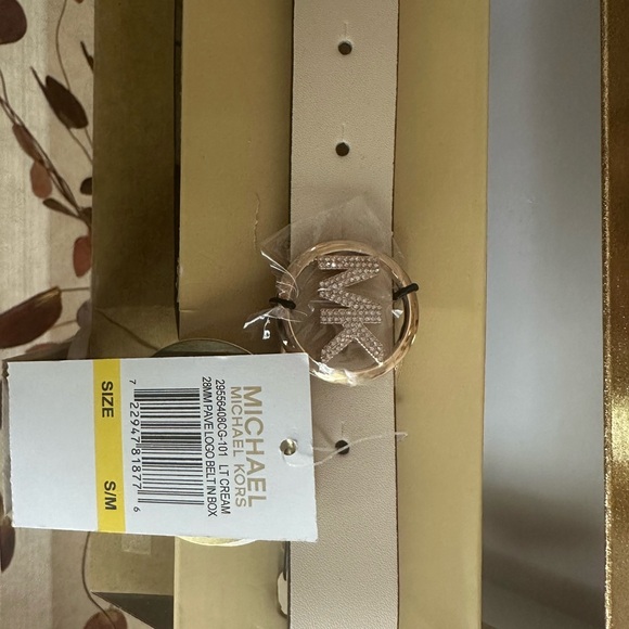Michael Kors Gold and Cream Logo Belt - Picture 2 of 4